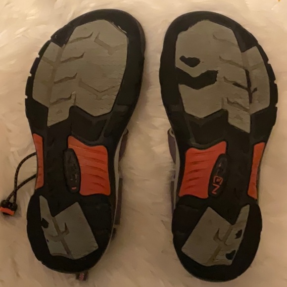 Keen Men’s Newport H2 Closed Toe Water Hiking Sandals Size 11.5 main image 6